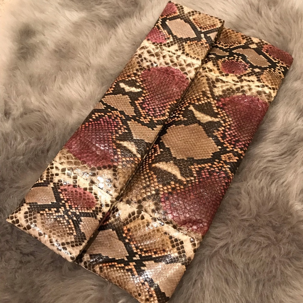Katja Tamara Genuine Python Clutch - Picture 2 of 8